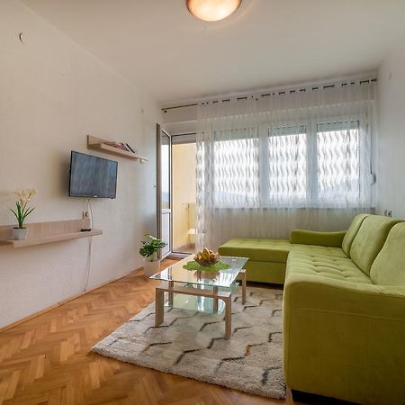 Apartman Andjela Tivat Dış mekan fotoğraf